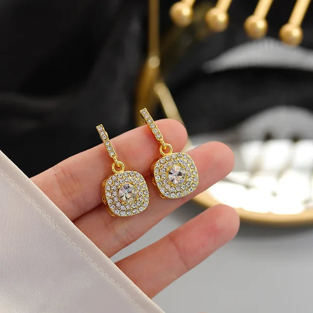 Crystal Earrings ? Sparkling Dangle Earrings for Party & Everyday Wear - Earings For Girls ( PJT-990 )