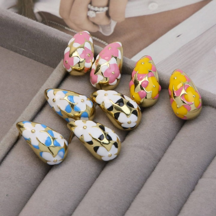 Flower Hollow Drop Earrings ? Stylish Women?s Fashion Jewelry in Multiple Colors Pink, Green, Orange, White, Purple, Blue, Red, Black (PQT-105)