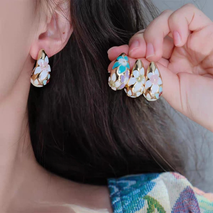 Flower Hollow Drop Earrings ? Stylish Women?s Fashion Jewelry in Multiple Colors Pink, Green, Orange, White, Purple, Blue, Red, Black (PQT-105)