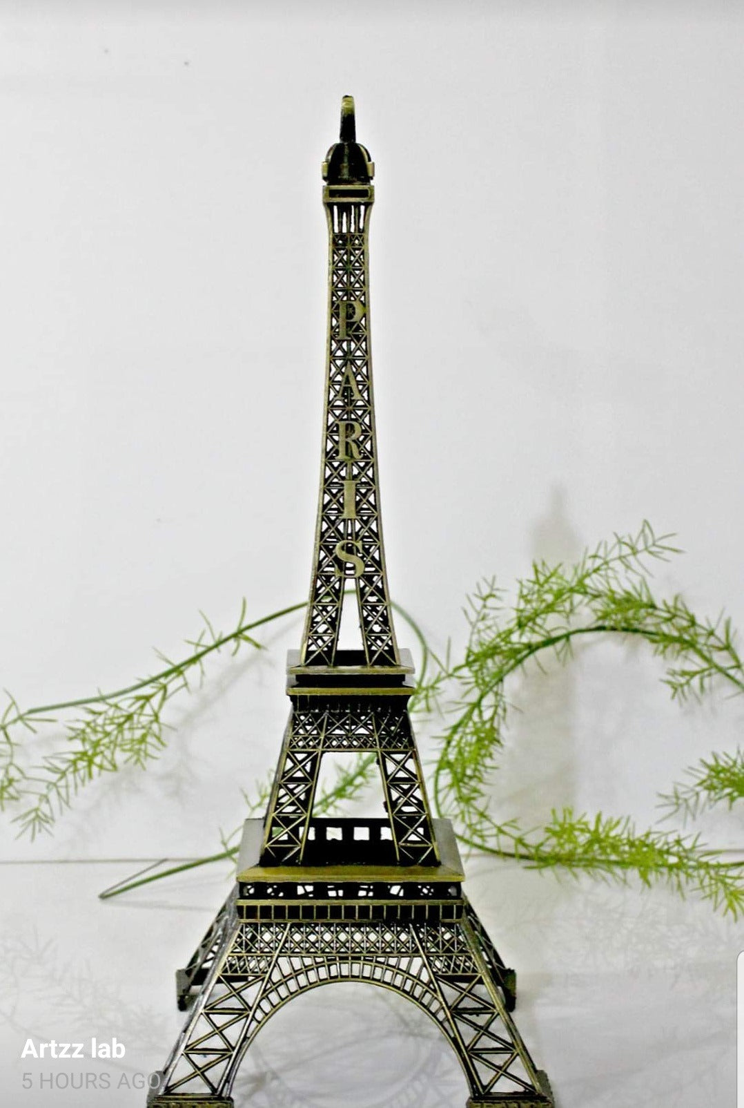 7-inch Eiffel Tower Statue Decor ? Bronze Alloy Metal Paris Souvenir for Home, Office & Events