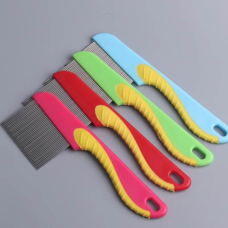 100% Stainless Steel Needles Anti Lice Comb ? Ergonomic Handle, Safe Rounded Tips, Reusable & Clinically Proven for Men & Women (Random color)