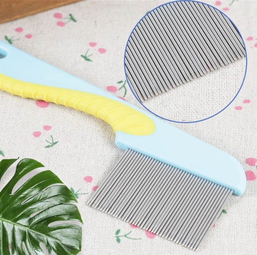 100% Stainless Steel Needles Anti Lice Comb ? Ergonomic Handle, Safe Rounded Tips, Reusable & Clinically Proven for Men & Women (Random color)