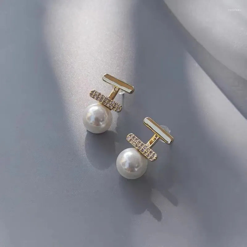 Elegant Pearl Drop Earrings for Women ? Stylish Dangle Earrings with Rhinestone Accent (AXT-102)