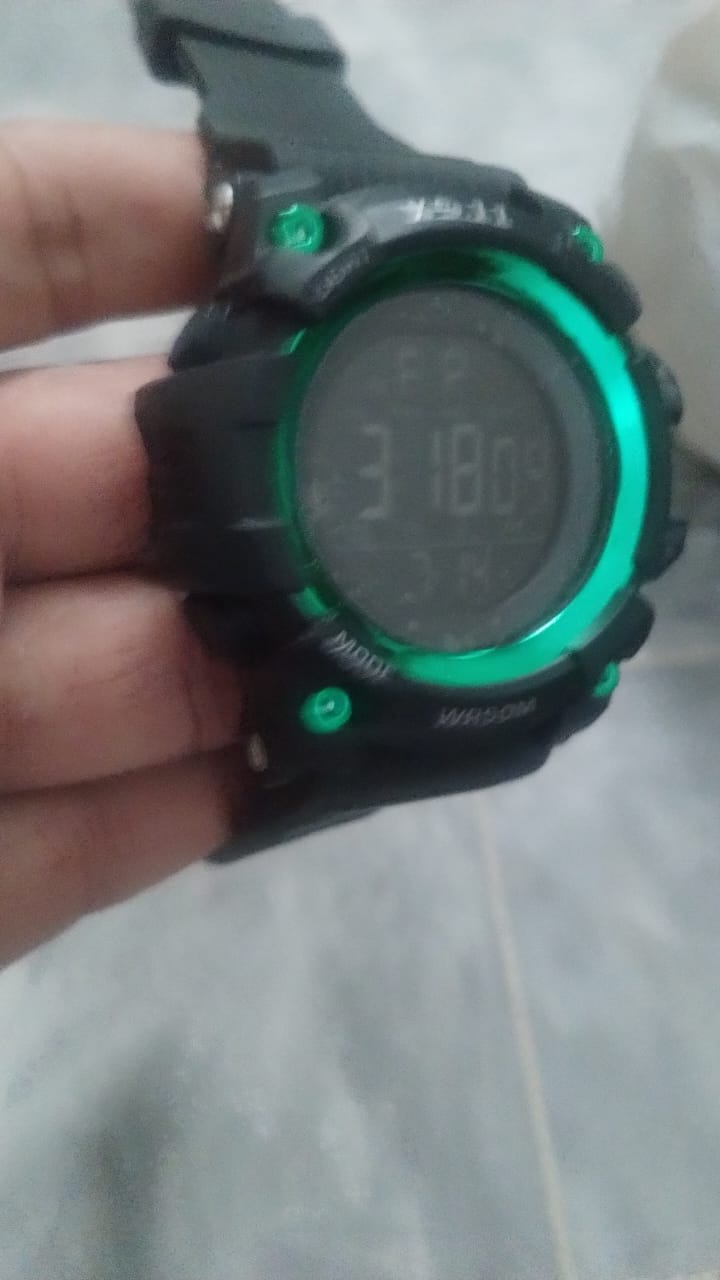 Waterproof Men's Digital Sports Watch ? Mens' Stylish Sport Watch (Without Box)