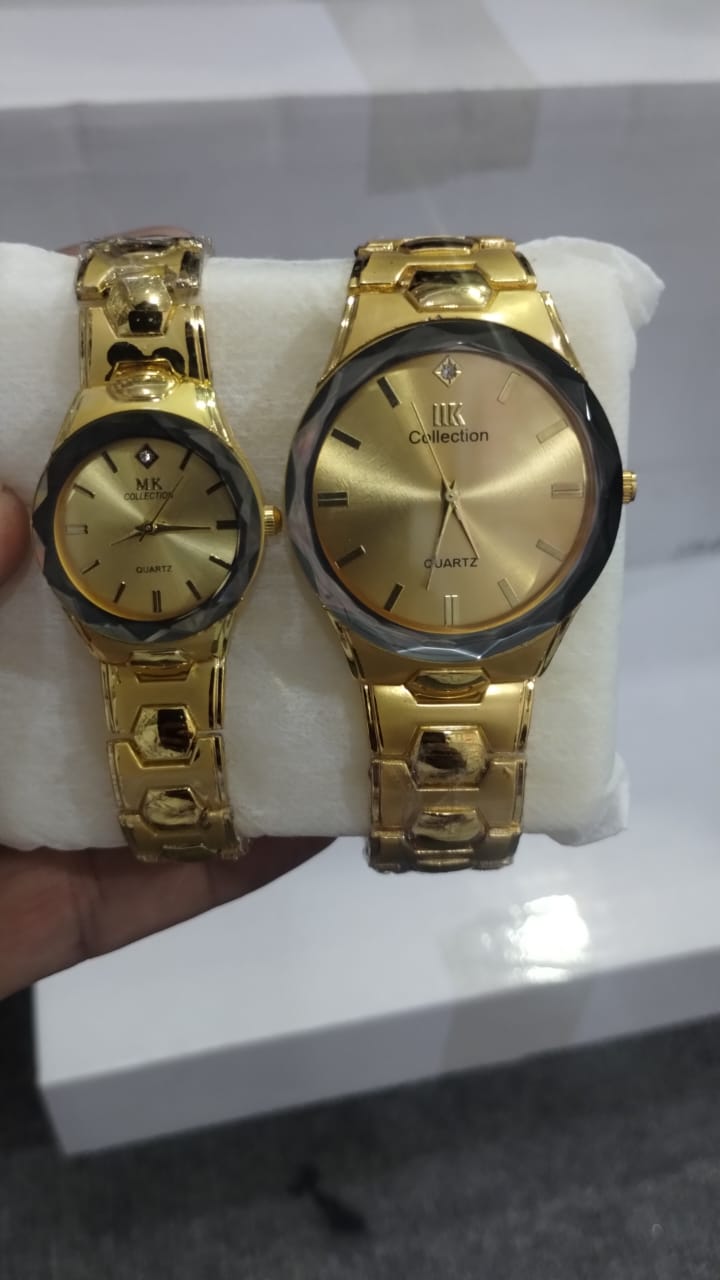 Elegant Couple Watch Set ? Luxury Quartz Wristwatches for Him &amp; Her with Dual-Tone Metal Strap