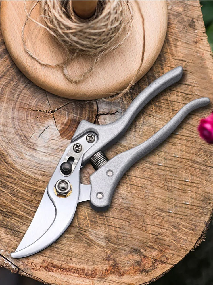 Garden Pruning Shears ? Sharp, Durable &amp; Ergonomic