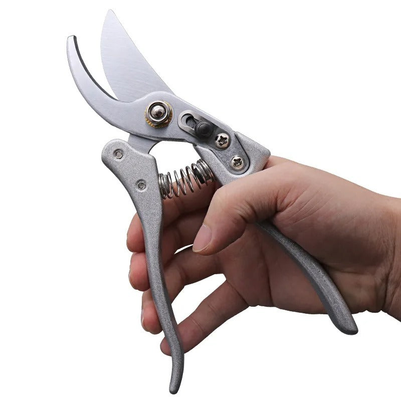 Garden Pruning Shears ? Sharp, Durable &amp; Ergonomic