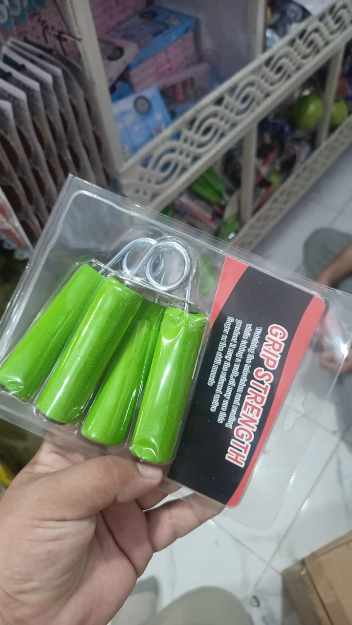 Pair of Hand Grips ? Premium Quality Grip Strengthener for Fitness, Blood Circulation &amp; Arthritis Prevention (Random color)