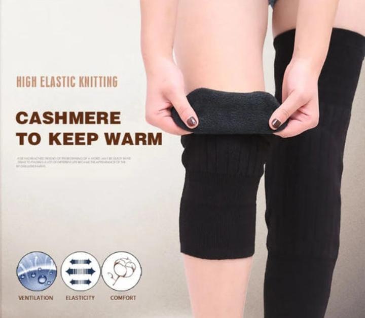 Unisex Wool Knee Length Leg Warmers ? Plain Black, Comfortable &amp; Stylish Winter Wear, Easy to Wear &amp; Wash, Formal Outfit Accessory, (1 Pair)