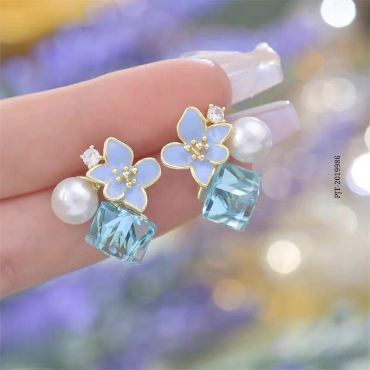 Crystal Flower Korean Earrings ? Elegant Floral Design | Crafted To Perfection With Dazzling Crystal Petals That Catch Every Light Beautifully - PJT986