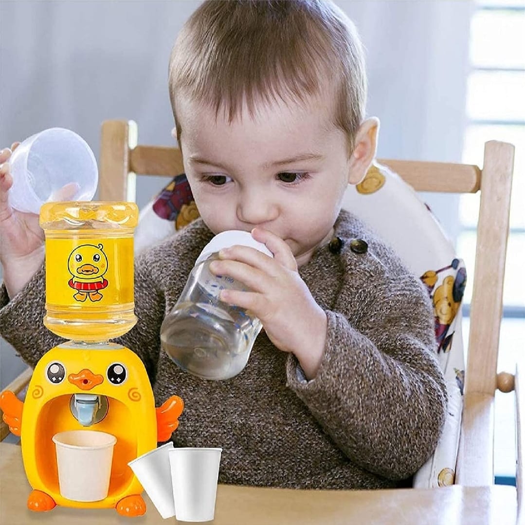 Mini Duck Water Dispenser Toy Drinking Fountain ? Cute Yellow Duck Design with Realistic Water Flow, Eco-Friendly ABS Material, Battery Operated Kids Pretend Play Toy Gift with Cups for Boys and Girls, Age 3