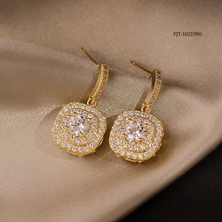 PJT-990 beautifull Sparkling Korean Zircon Earrings ? Chic &amp; Timeless Design Available In Golden And Silver Color