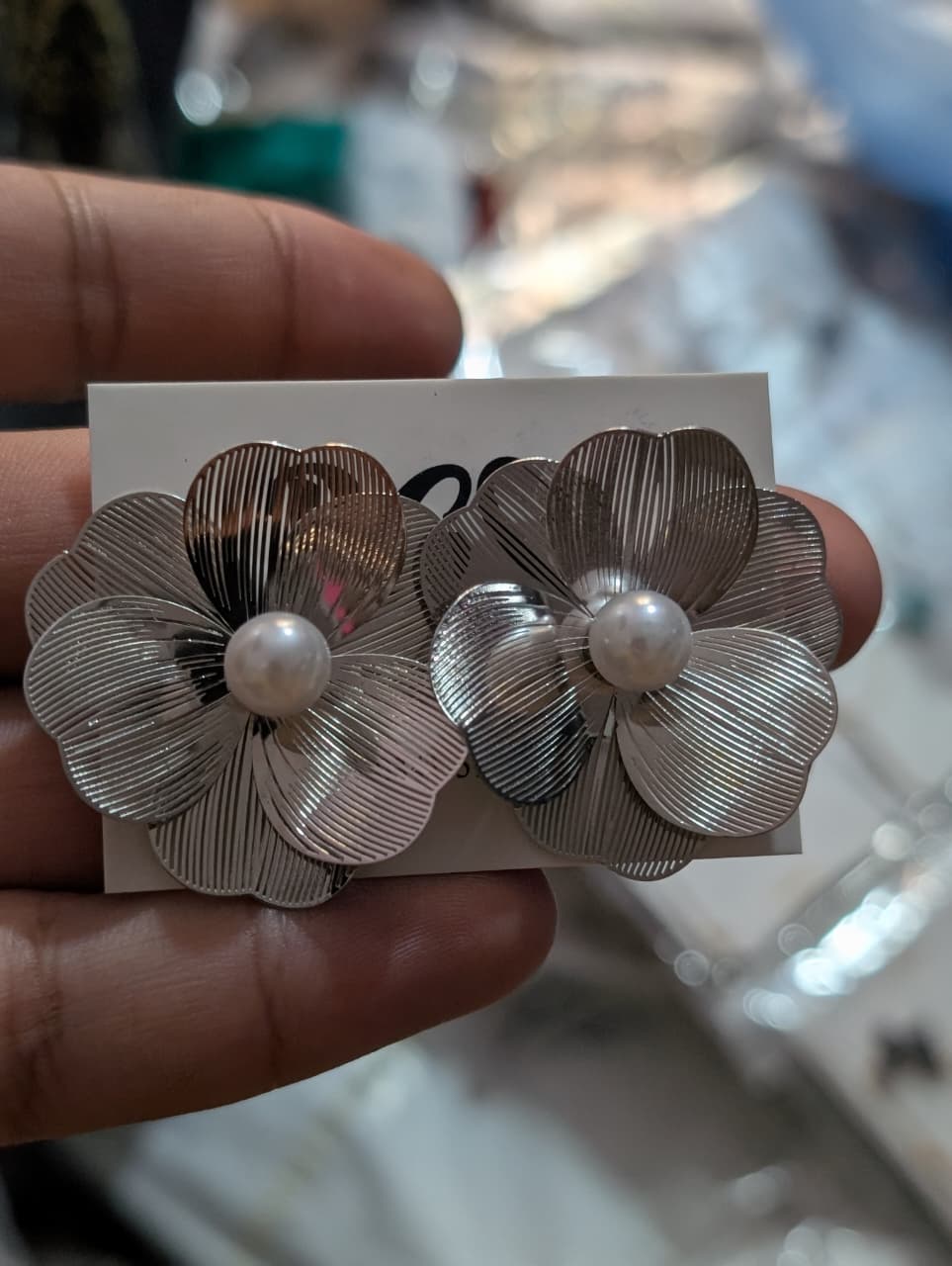 PXT-989 - Foil Pearl Korean Earrings ? Elegant Bow &amp; Zircon Circle Design Available In Golden And Silver Color