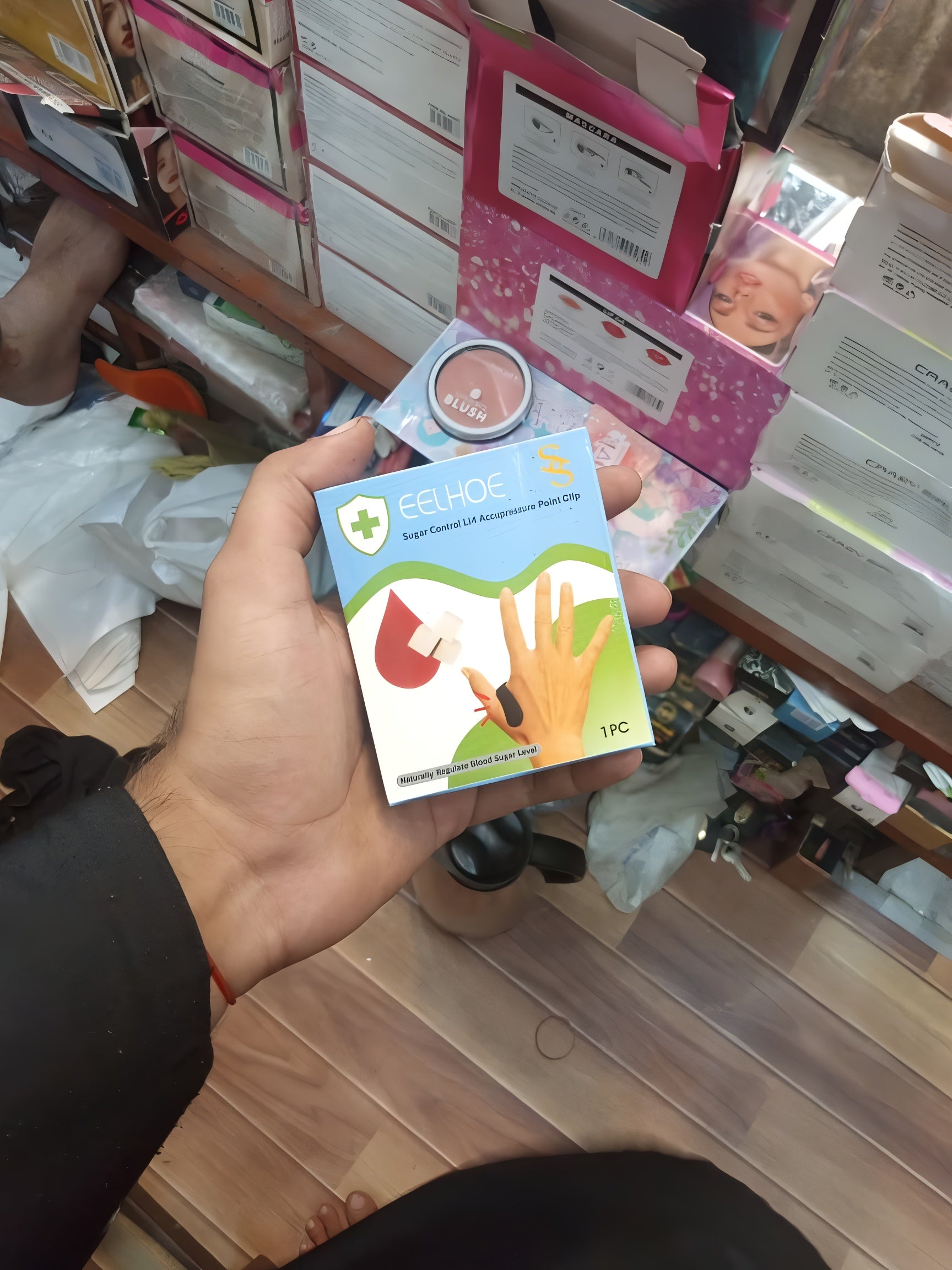 Original Sugar Control LI4 Acupressure Point Clip ? Natural Migraine, Stress &amp; BP Relief | Insulin Stimulation &amp; Weight Management (Random Color)