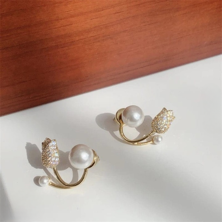 Beautiful Pearl Zircon Korean Flower Earrings for Women ? Elegant Floral Design with Sparkling Zircon and Pearl Detailing | Premium Silver and Golden Fashion Jewelry for Parties, Weddings, and Daily Wear | AWT-999