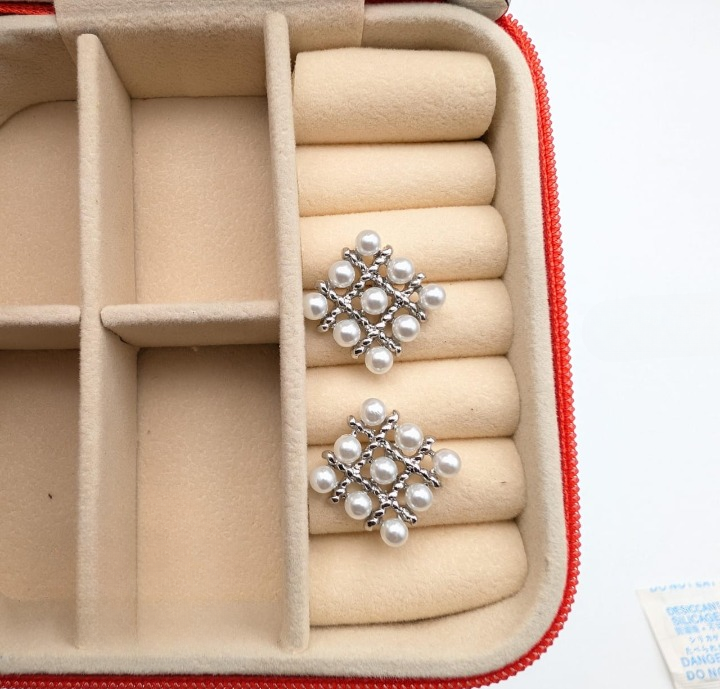 Pearl Square Korean Earrings ? Elegant Women?s Fashion Jewelry in Silver and Golden Colors PJT-106