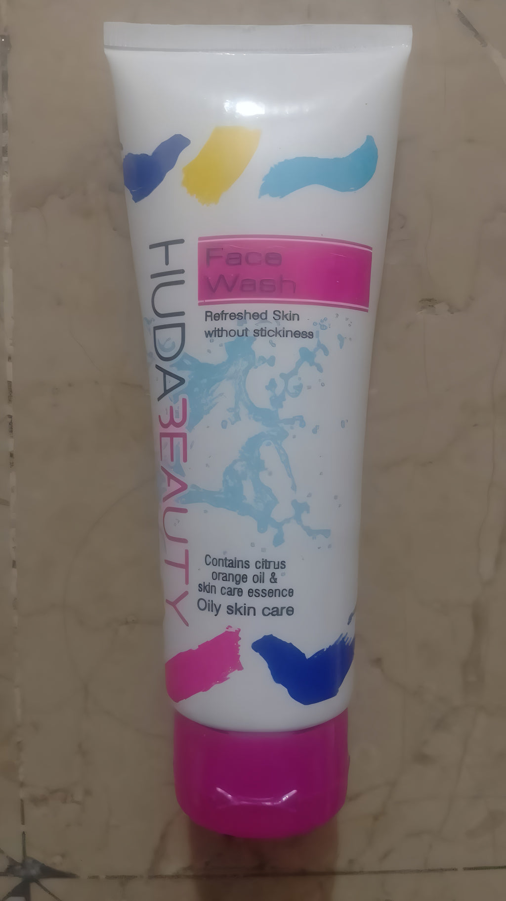 Huda Beauty Face Wash 100ml ? Gentle Liquid Cleanser for Oily Skin, Deep Cleansing &amp; Refreshing Daily Skincare Formula