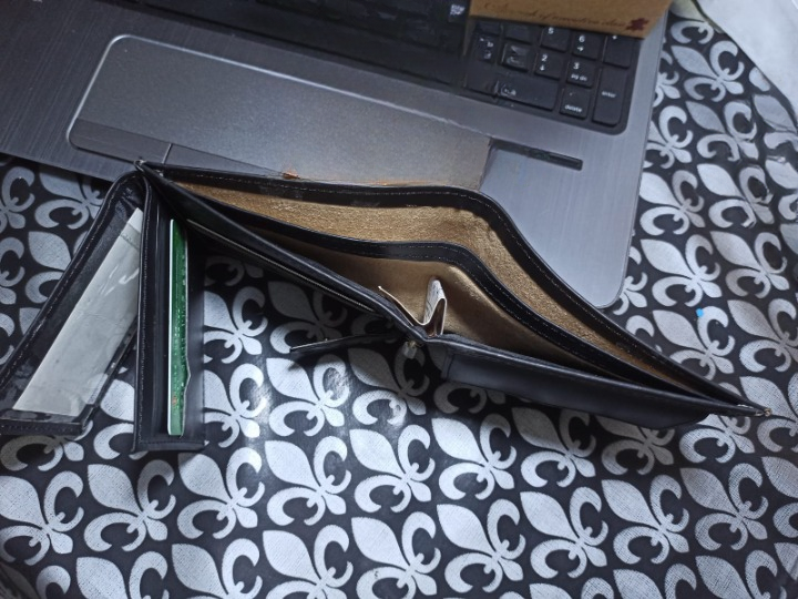 Original Cow Leather Handmade Men?s Wallet ? Premium Slim Bifold Design, Available in Black, Brown &amp; Mustard