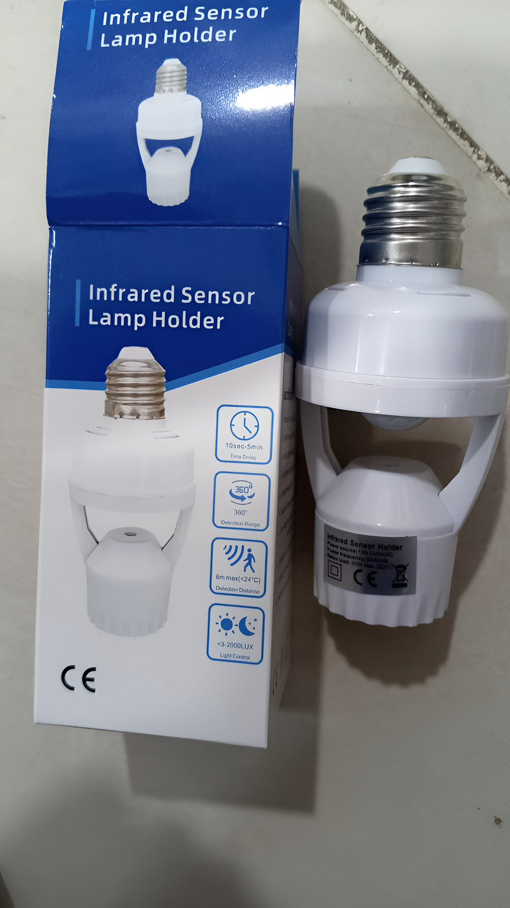 Infrared Motion Sensor Lamp Holder ? 360° Smart Light Socket with Automatic On/Off Detection