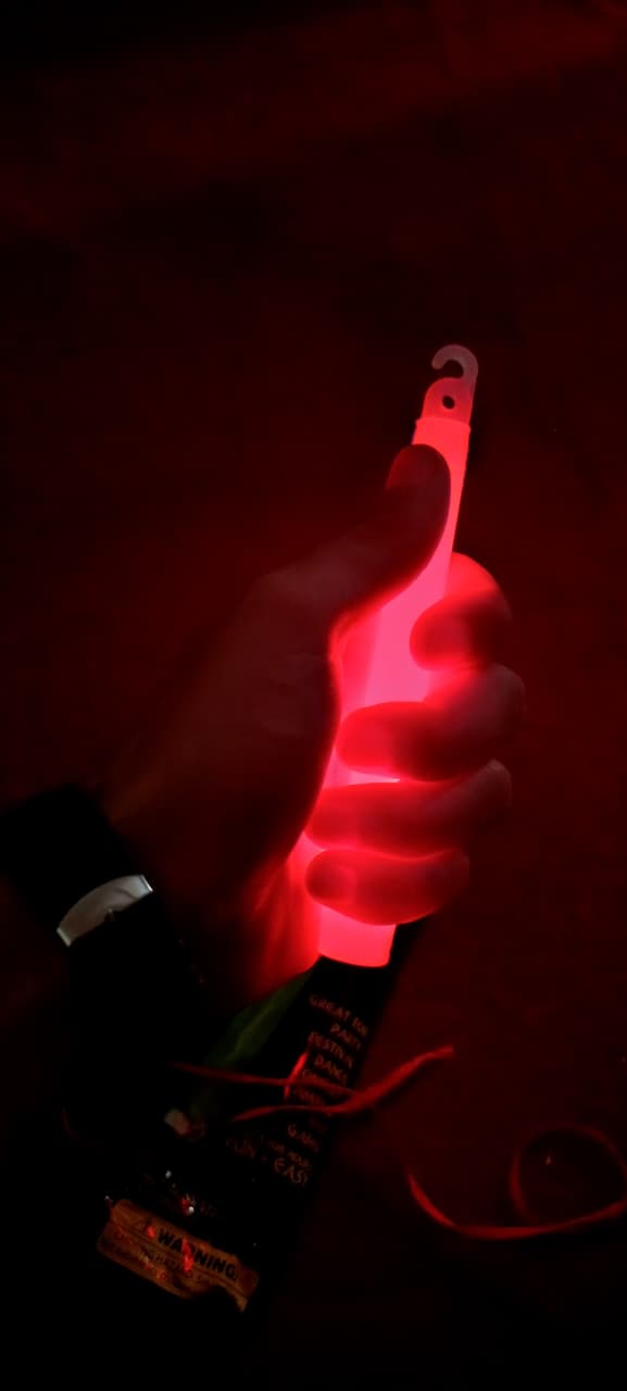 NiceGlow 6 Inch Glow Stick ? Long Lasting Party, Festival &amp; Event Light Sticks for Kids &amp; Adults - Green, Red, Blue, Pink, Orange, Yellow