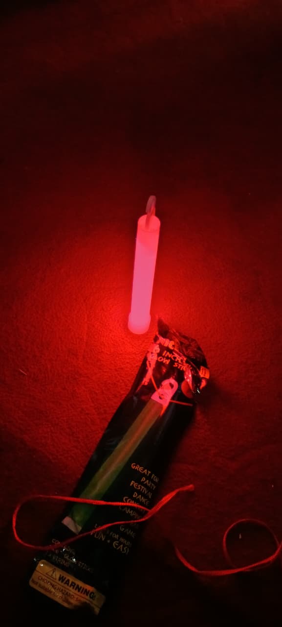 NiceGlow 6 Inch Glow Stick ? Long Lasting Party, Festival &amp; Event Light Sticks for Kids &amp; Adults - Green, Red, Blue, Pink, Orange, Yellow