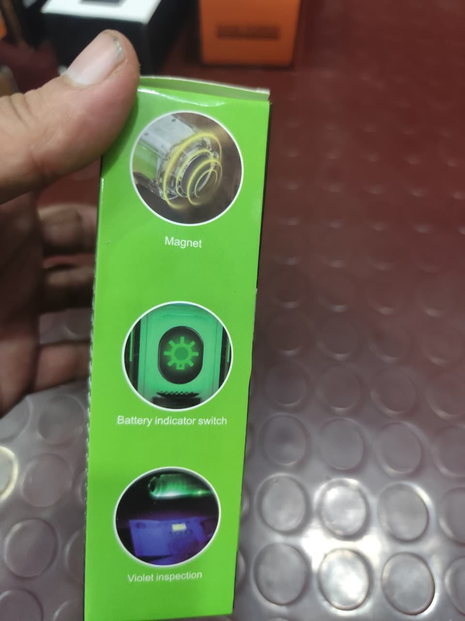 520A Multifunctional Zoom Flashlight | Rechargeable Torch with White, Red, Blue &amp; UV LED  White Laser