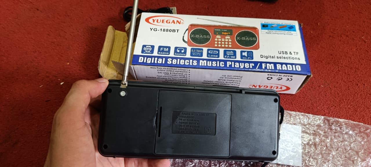 YUEGAN YG-1881BT Portable Digital Music Player with FM Radio, Bluetooth, USB &amp; TF