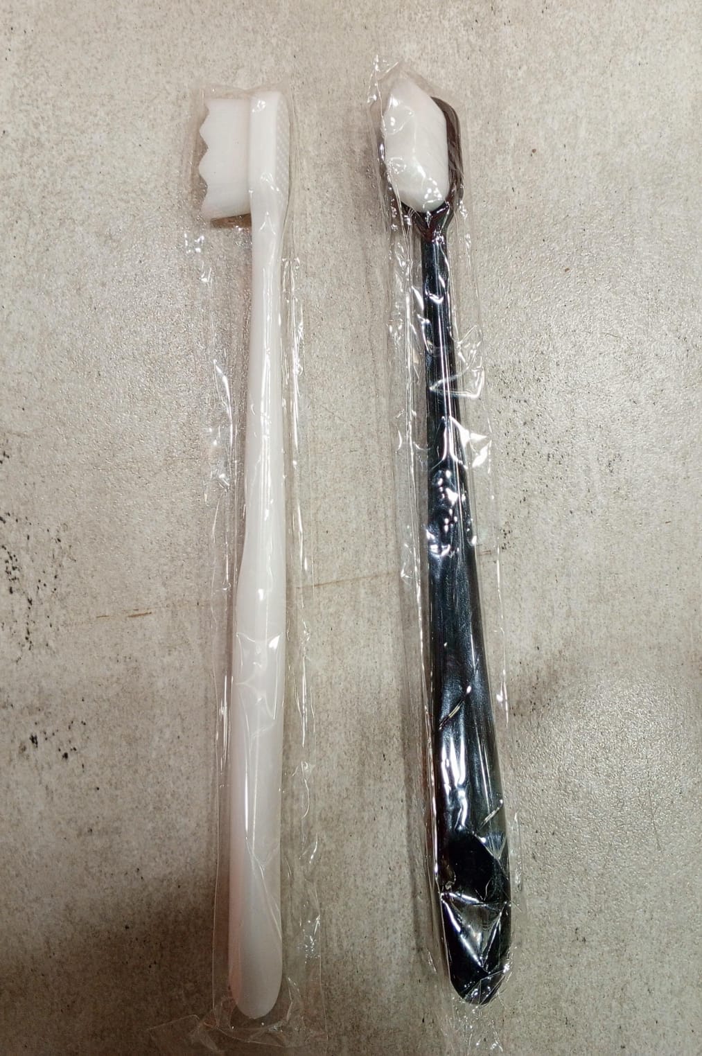 Soft Micro-Nano Toothbrush ? Ultra-Soft Bristles for Sensitive Teeth &amp; Gums (Adults &amp; Kids, Without Box)