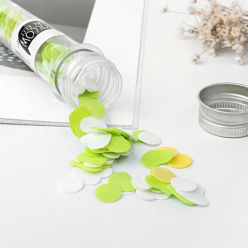 Outdoor Portable Hand Washing Disposable Soap Paper Flakes ? 100 PCs in Flower Tube Bottle (Random color)