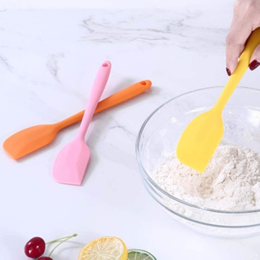 Silicone Spatula 8-Inch ? Heat Resistant, Non-Stick Flexible Rubber Scraper Spoon for Kitchen Use
