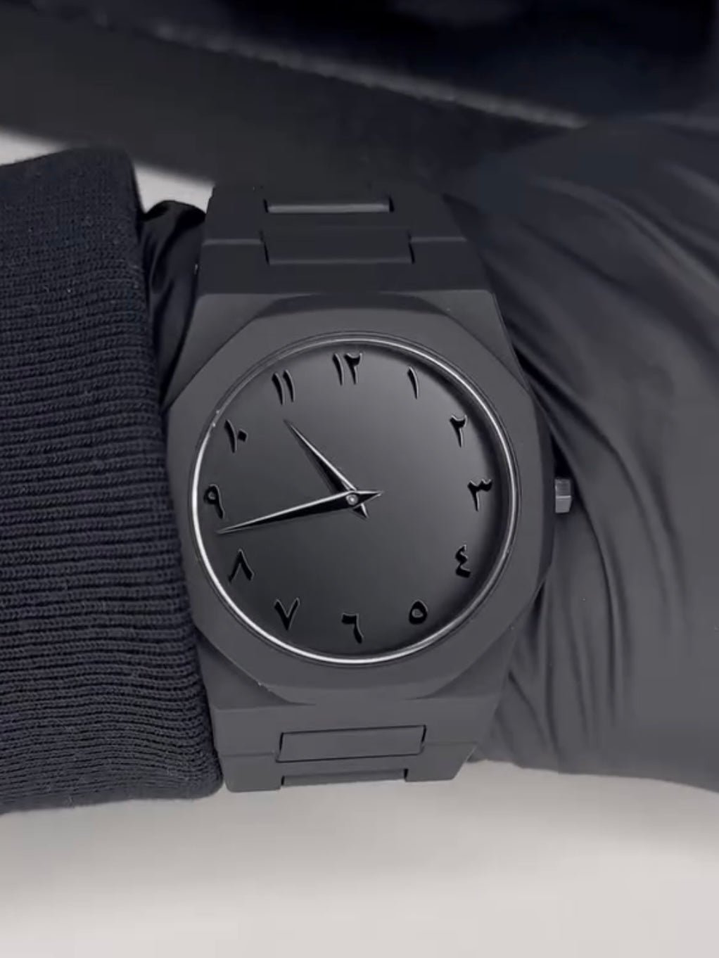 Full BLACK AURA Quartz Watch – Lightweight Design, , Premium Quality & Finish - Best Quality Analog Watch For Boys - Watch For Men | Full Black Color Watch - Without Box - Image 3