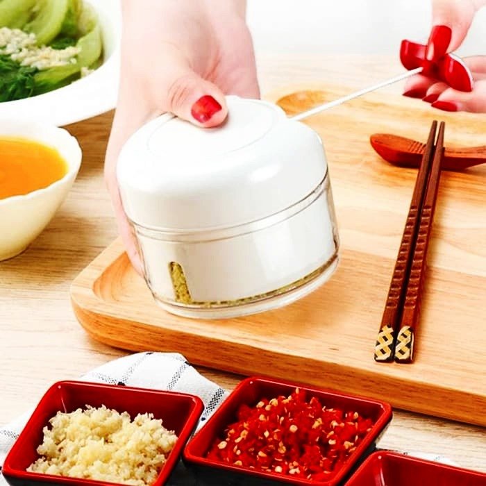 Mini Food Chopper – Hand-Powered Meat Grinder, Mincer, Mixer & Blender for Fruits, Vegetables, Nuts, and Meat | Powerful & Portable Kitchen Tool - Image 4