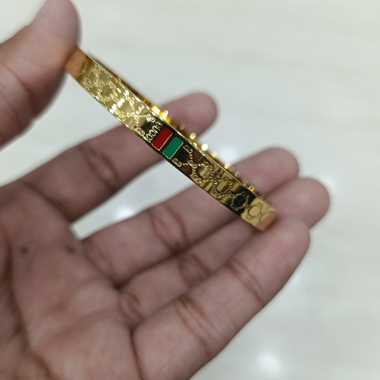 Gucci Trending Korean Bangle - Jewelry Product Designed For Wrist Wear And Daily Ornament Routine (SKU: QWJ-203) - Image 4