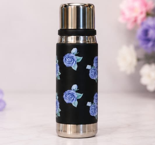 Premium Stainless Steel Water Bottle – Elegant Floral Print Design | Double Wall Insulated | Hot & Cold Flask (Random Color) - Image 3