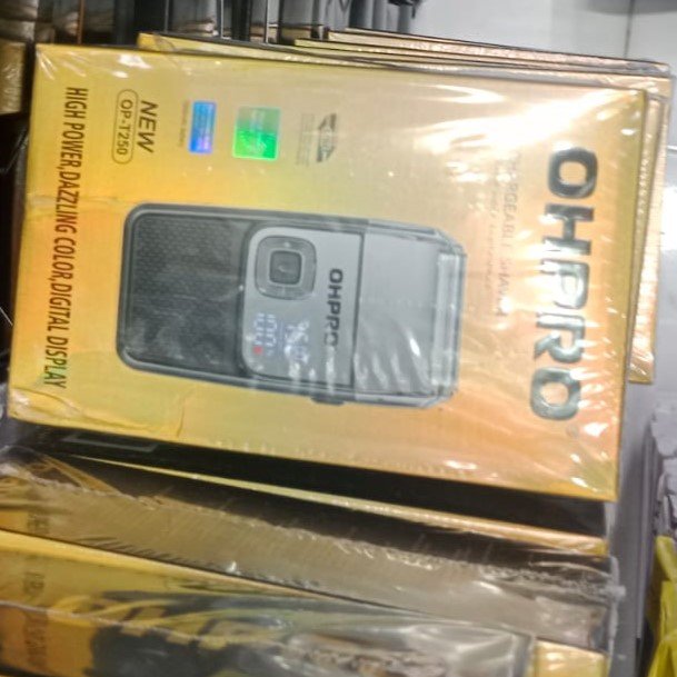 OHPRO OP-T250 Rechargeable Shaver - Personal Care Product Designed For Grooming And Daily Hygiene Routine - Image 4