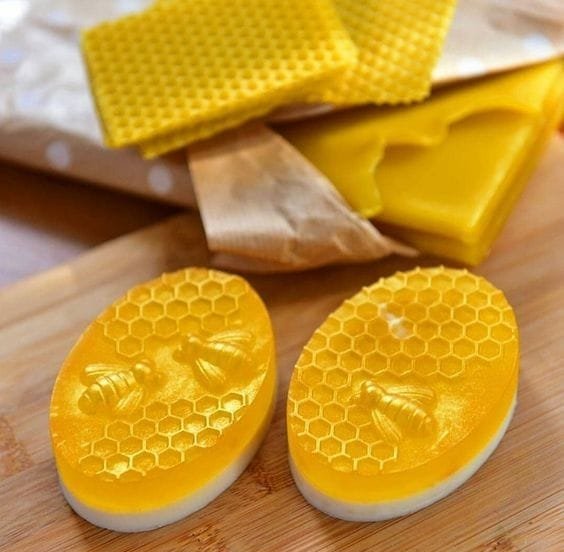 Instant Glow Rice & Honey Brightening Soap – Handmade Moisturizing Soap with Rice Extract & Natural Honey for Glowing, Soft & Even-Toned Skin | Paraben & Sulfate Free - Image 3