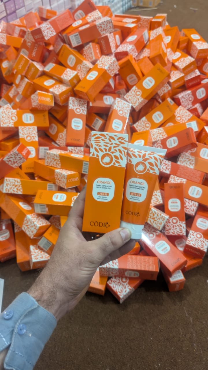 Orange Enzyme Exfoliating Gel | Brightening, Nourishing & Citrus Skincare For Radiant, Glowing, Healthy Skin | 60g - Image 5