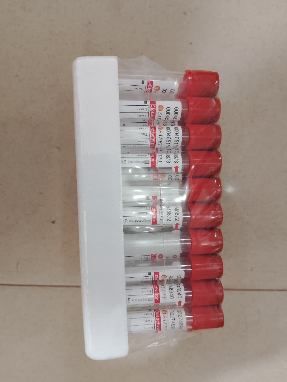 SAFETY Clot Activator Vacuum Blood Collection Tubes (Glass, 3ml, 13x75mm) - Pack of 100 - Image 3