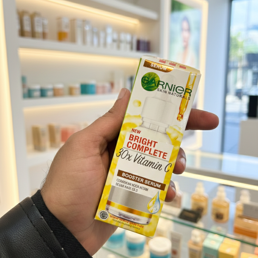Garnier Skin Active Bright Complete Vitamin C Booster Serum | 35ml | With Niacinamide - Image 3
