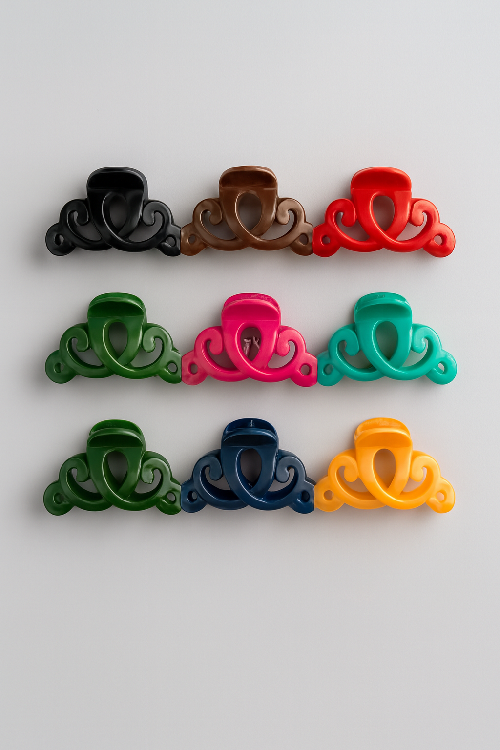 Large Plastic Hair Catchers – 6-Piece Set for Girls, Multiple Colors - Image 3