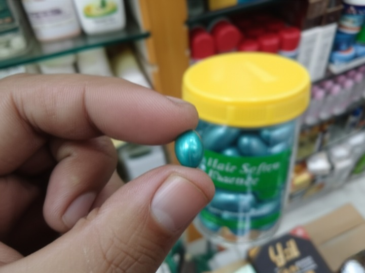 Hair Soften Essence Capsules – 60 Softgel Capsules for Nourishing, Hydrating & Softening All Hair Types - Image 4