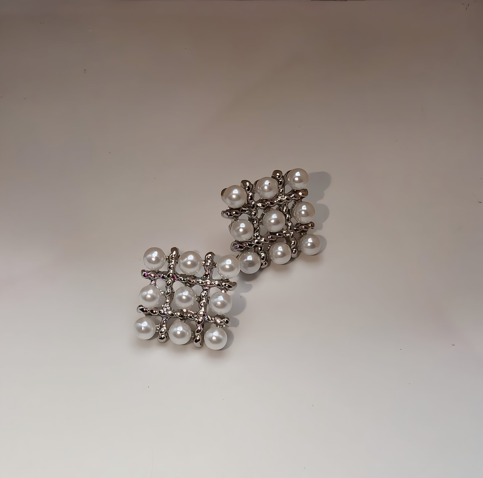 Pearl Square Korean Earrings – Elegant Women’s Fashion Jewelry in Silver and Golden Colors PJT-106