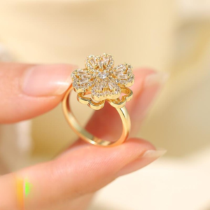 Clover Zircon Rotating Ring – Elegant Adjustable Spinner Ring for Women & Girls, Silver & Golden Finish (QSJ-110)