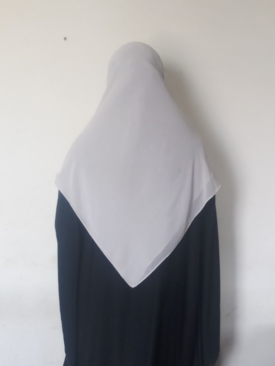 Plain Square Hijab Korean Chiffon Soft Comfortable 55 X 55 Inch For Students And Working Women - Image 3