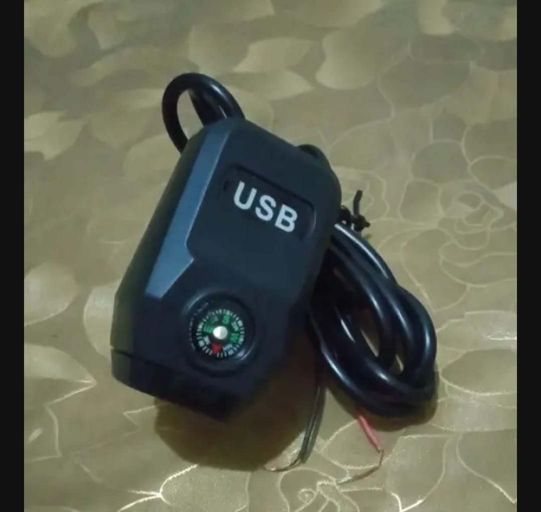 Motorcycle USB Charger with Compass – Fast Charging, Waterproof, 36-105V – Universal for Motorcycles & E-Bikes