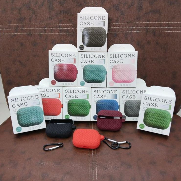 Silicone Breathable Braided Case Cover – Soft TPU Protective Charging Case (Random Color) - Image 5