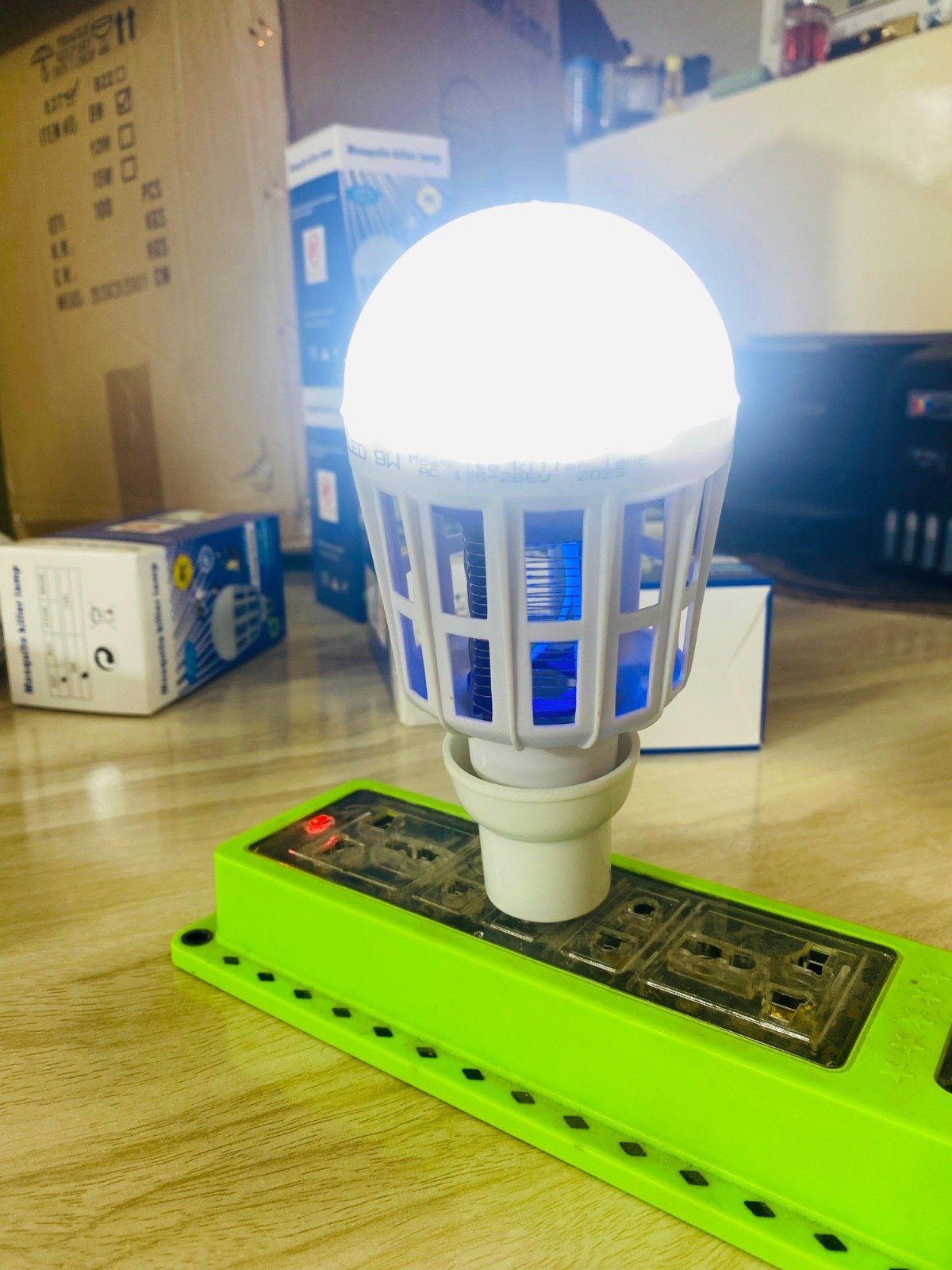 Mosquito Killer Bulb – 2-in-1 UV Mosquito Killer & Energy-Saving LED Light - Image 5