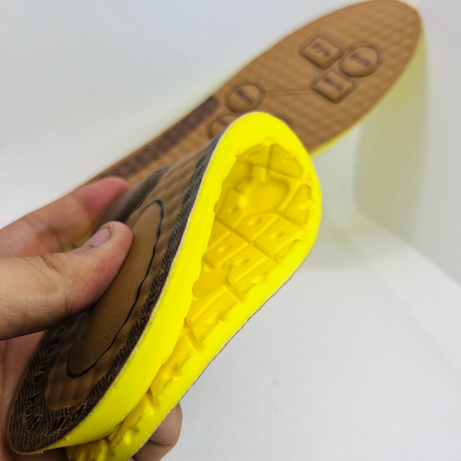 1 Pair Medicated Insole for Shoes – Pain Relief, Shock Absorption, Arch Support & All-Day Comfort for Walking, Sports & Daily Wear - Image 2