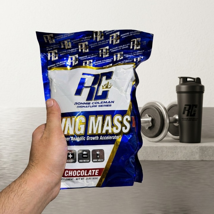 King Mass Chocolate Protein Weight Gainer Powder for Muscle Mass & Strength - Image 2