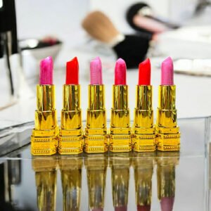 Matte Velvet Lipstick Set Of 6 – Richly Pigmented Multicolor Shades With Soft, Creamy Texture And Long-Lasting Wear For Elegant And Bold Lips